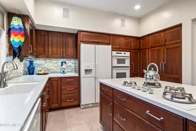 5530 E Miles Circle, Tucson, AZ 85712 - Photo 7