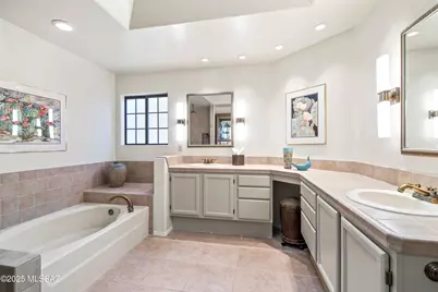 5530 E Miles Circle, Tucson, AZ 85712 - Photo 19