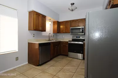 7649 E Bellevue Street, Tucson, AZ 85715 - Photo 5