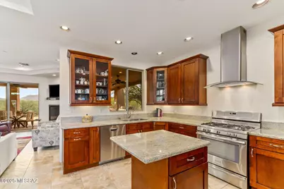 1960 W Moore Road, Oro Valley, AZ 85755 - Photo 9