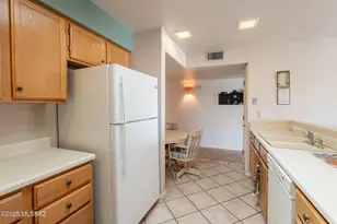 1857 W Dalehaven Cir, Tucson, AZ 85704 - Photo 7