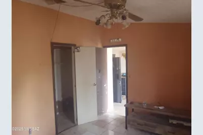 13586 E Garigans Gulch, Vail, AZ 85641 - Photo 9