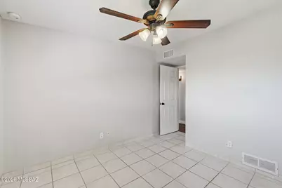 124 S Evelyn Avenue, Tucson, AZ 85710 - Photo 37
