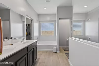 8800 W Lady Banks Drive, Marana, AZ 85653 - Photo 15