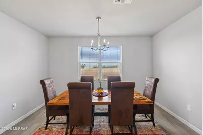 8800 W Lady Banks Drive, Marana, AZ 85653 - Photo 5
