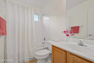 2572 W Bluffs Peak Ct, Tucson, AZ 85742 - Photo 31