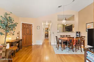 4769 W Lessing Ln, Tucson, AZ 85742 - Photo 7