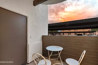 2010 E River Road #UNIT 102, Tucson, AZ 85718 - Photo 11