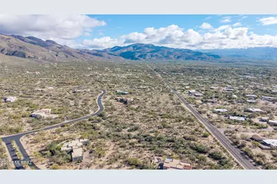 4875 Windsong Canyon Drive #49, Tucson, AZ 85749 - Photo 9