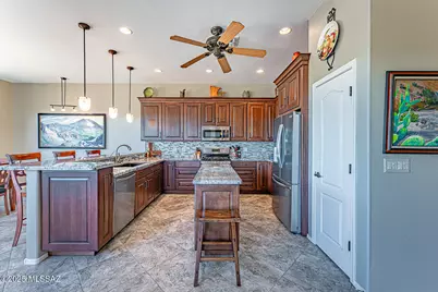 2432 W Calle Casas Lindas, Green Valley, AZ 85622 - Photo 15