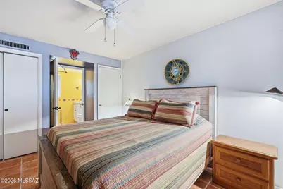 386 S La Canada Drive #C, Green Valley, AZ 85614 - Photo 9