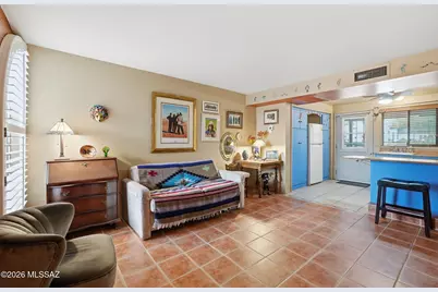 386 S La Canada Drive #C, Green Valley, AZ 85614 - Photo 3