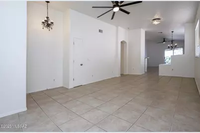 10064 E Paseo San Rosendo, Tucson, AZ 85747 - Photo 5