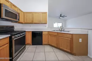 10064 E Paseo San Rosendo, Tucson, AZ 85747 - Photo 13