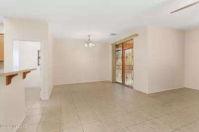 7084 S Camino Derecho, Tucson, AZ 85746 - Photo 3