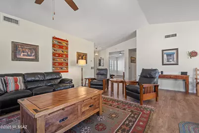 38100 S Rolling Hills Drive, Saddlebrooke, AZ 85739 - Photo 9