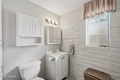 361 S Paseo Pena #B, Green Valley, AZ 85614 - Photo 19