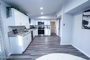 7122 E Eastland St, Tucson, AZ 85710 - Photo 7