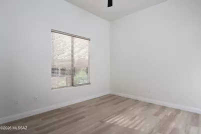 6872 E Desert Wind Court, Tucson, AZ 85750 - Photo 17