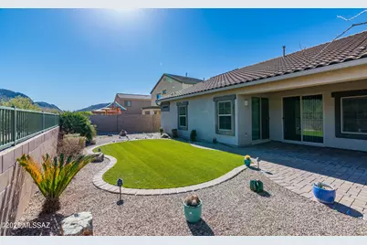 9800 N Saguaro Breeze Way, Marana, AZ 85653 - Photo 7