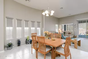 9800 N Saguaro Breeze Way, Marana, AZ 85653 - Photo 5