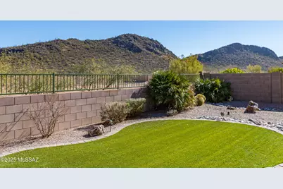 9800 N Saguaro Breeze Way, Marana, AZ 85653 - Photo 1