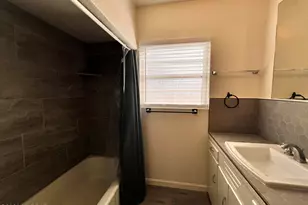 4242 E 2nd St, Tucson, AZ 85711 - Photo 21