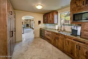 10451 E Plumeria Rd, Tucson, AZ 85749 - Photo 7