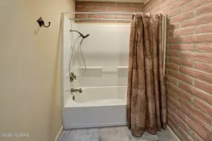 10451 E Plumeria Rd, Tucson, AZ 85749 - Photo 31