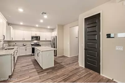 11628 W Tom Henry Way, Marana, AZ 85653 - Photo 17