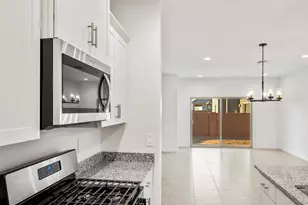 9810 N Solstice Ave, Tucson, AZ 85743 - Photo 13