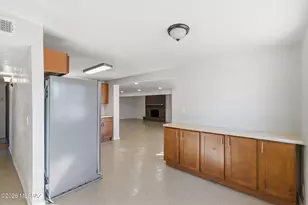 1657 W Circle B Dr, Tucson, AZ 85713 - Photo 25