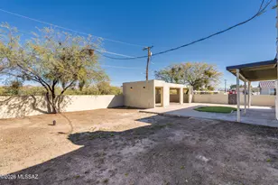 1657 W Circle B Dr, Tucson, AZ 85713 - Photo 47