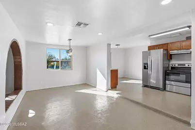 1657 W Circle B Drive, Tucson, AZ 85713 - Photo 11