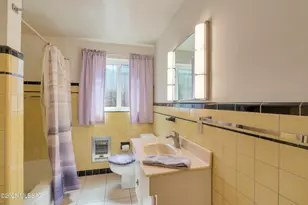 1047 E Hedrick Dr, Tucson, AZ 85719 - Photo 29