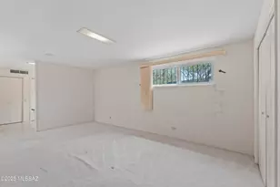 1047 E Hedrick Dr, Tucson, AZ 85719 - Photo 23