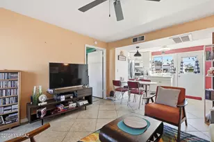 373 S Paseo Sarta, Green Valley, AZ 85614 - Photo 7