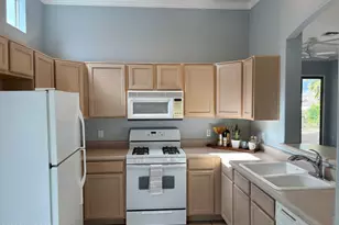 5115 N Pinnacle Point Dr, Tucson, AZ 85749 - Photo 9