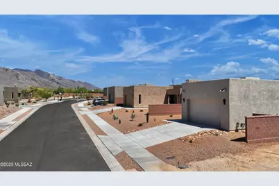 2025 W Spotted Toad Court, Tucson, AZ 85704 - Photo 37