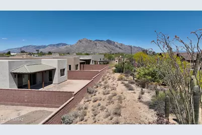 2025 W Spotted Toad Court, Tucson, AZ 85704 - Photo 17