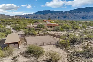 2305 N El Camino Rinconado, Tucson, AZ 85749 - Photo 1