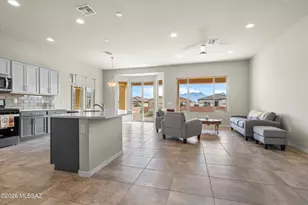 870 N Camino Cerro Morado, Green Valley, AZ 85614 - Photo 5