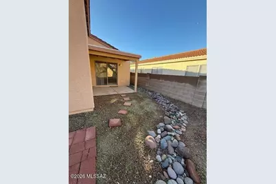 7831 E Sabino Hollow Court, Tucson, AZ 85750 - Photo 15