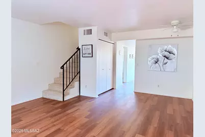 2166 N 1st Avenue, Tucson, AZ 85719 - Photo 7