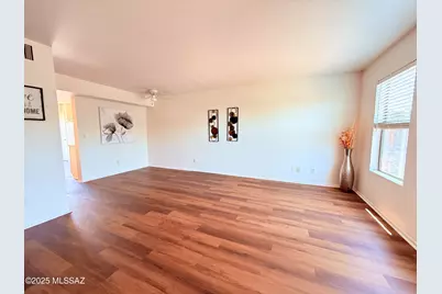 2166 N 1st Avenue, Tucson, AZ 85719 - Photo 5