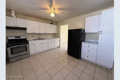 4123 E North Street #C, Tucson, AZ 85712 - Photo 3