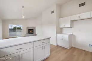 6394 E Cyclone Dr, Tucson, AZ 85730 - Photo 11