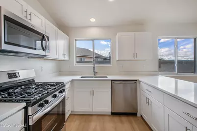 6394 E Cyclone Drive, Tucson, AZ 85730 - Photo 9