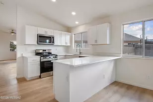 6394 E Cyclone Dr, Tucson, AZ 85730 - Photo 13