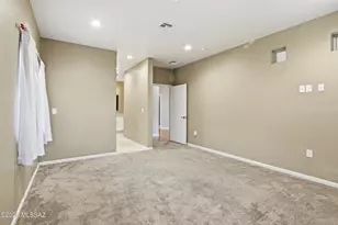 2642 S Falcon View Dr, Tucson, AZ 85713 - Photo 25